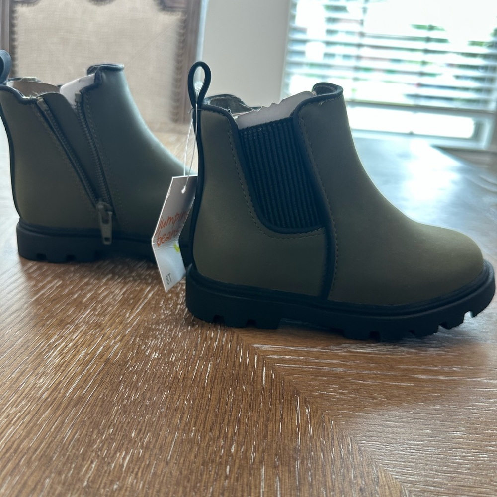 Kids Olive Green Ankle Boots Jumping Beans (brand) size toddler 8